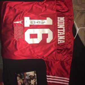 San Francisco 49ers joe Montana signed jersey